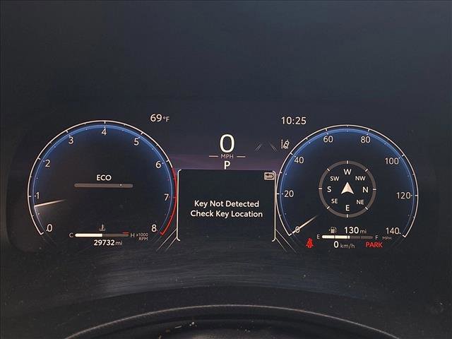 Used 2023 Toyota Highlander Limited image 10