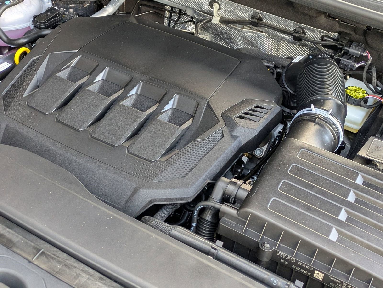 Used 2025 Audi Q3 2.0T Premium w/ Black Optic Sport Package image 24