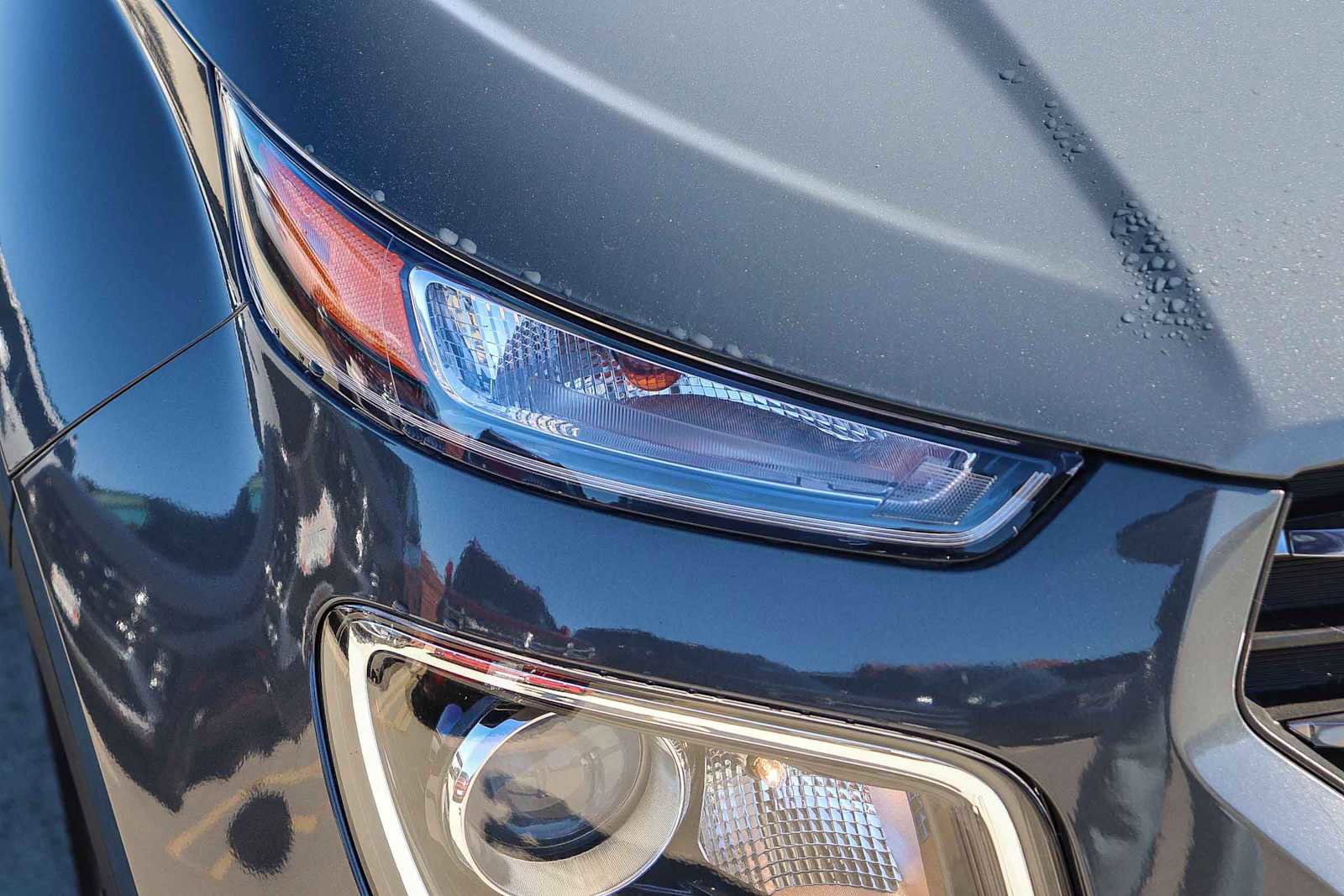 New 2026 Hyundai Venue SEL FWD image 4