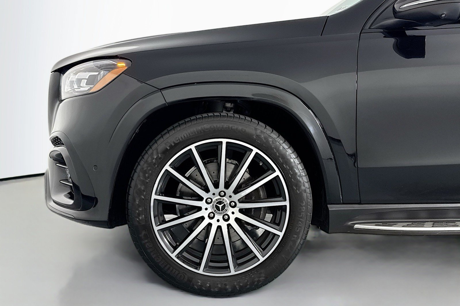 Certified 2025 Mercedes-Benz GLS 450 4MATIC image 12