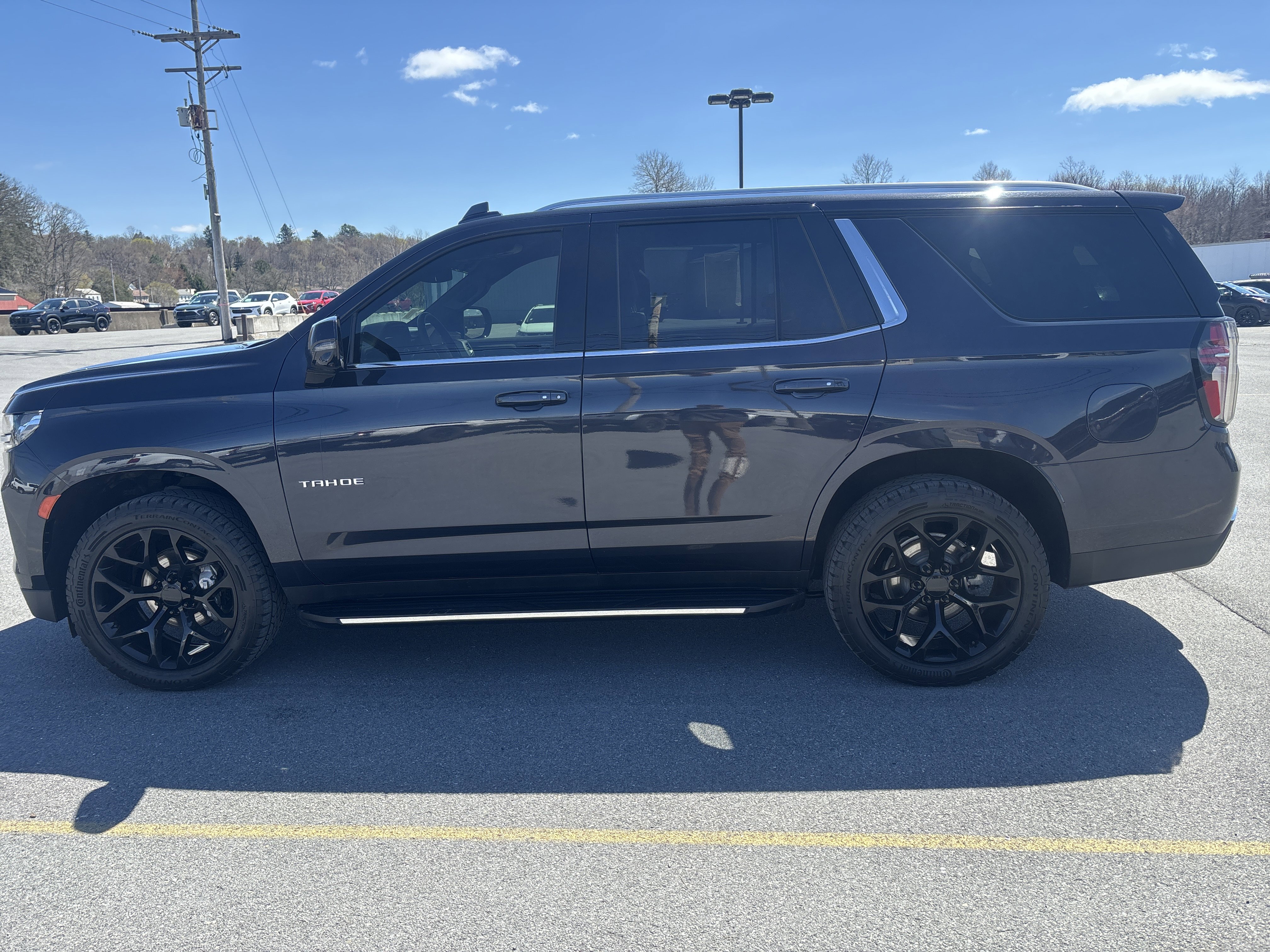 Used 2023 Chevrolet Tahoe LT w/ Luxury Package image 10