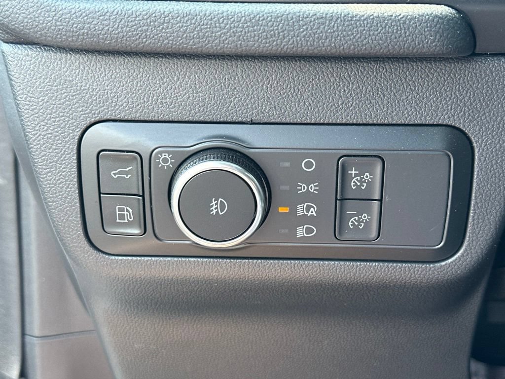Used 2023 Ford Escape Platinum AWD/4WD image 18