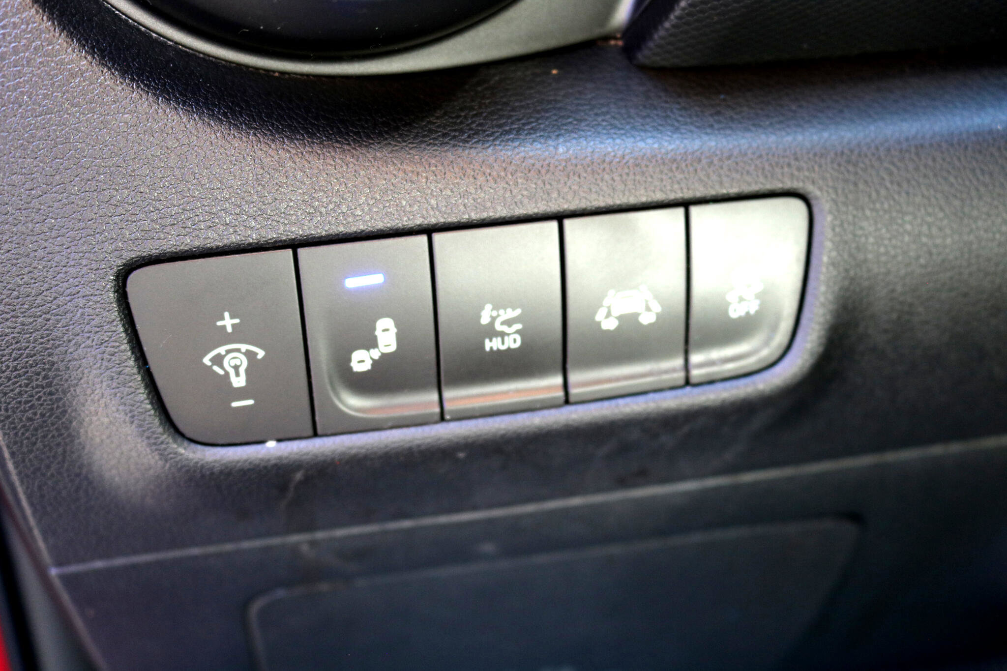 Used 2021 Hyundai Kona Ultimate image 16