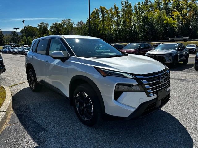 New 2026 Nissan Rogue SV w/ Cold Weather Package image 4