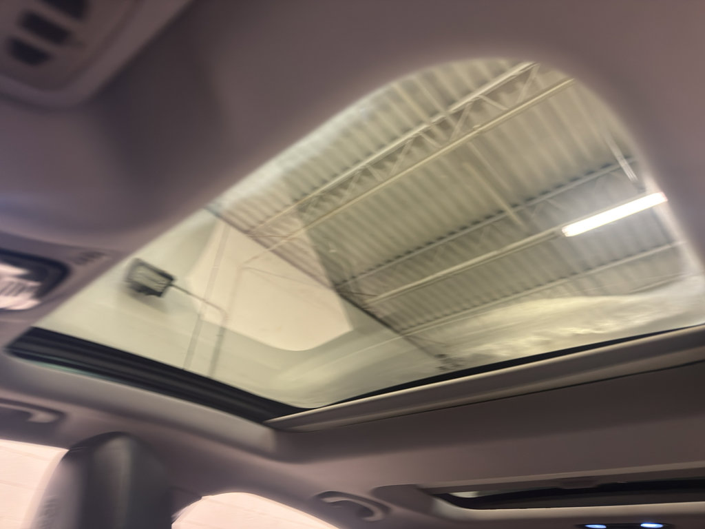 Used 2020 Alfa Romeo Giulia Ti image 16