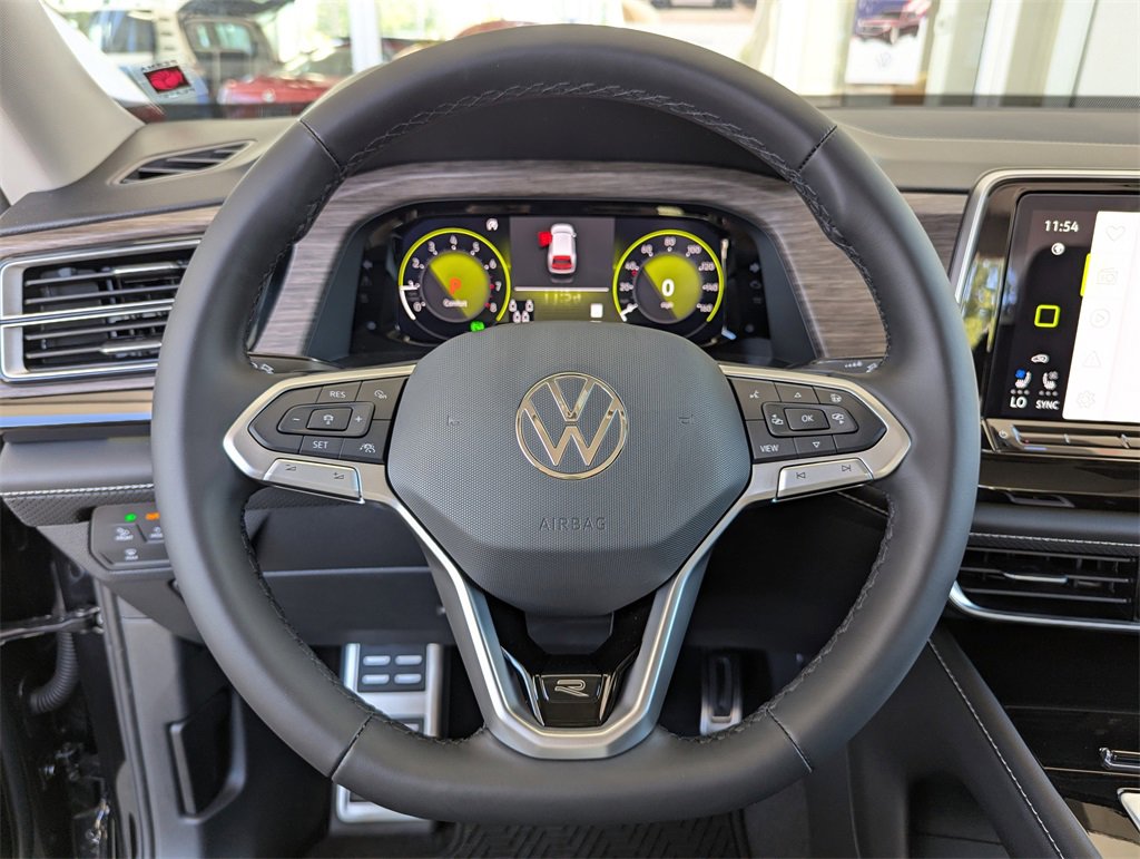 New 2026 Volkswagen Atlas SEL Premium R-Line image 24