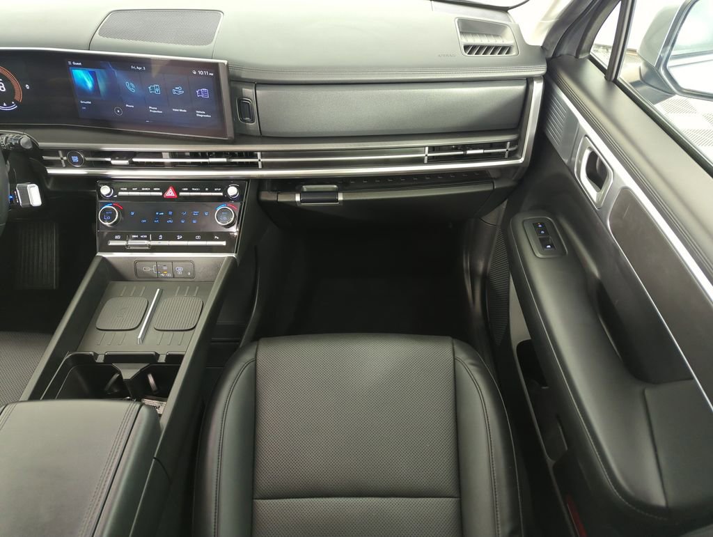 Used 2025 Hyundai Santa Fe SEL image 16