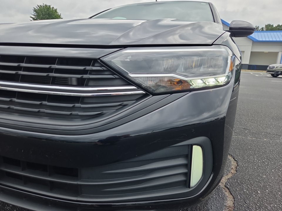 Used 2024 Volkswagen Jetta Sport FWD image 30