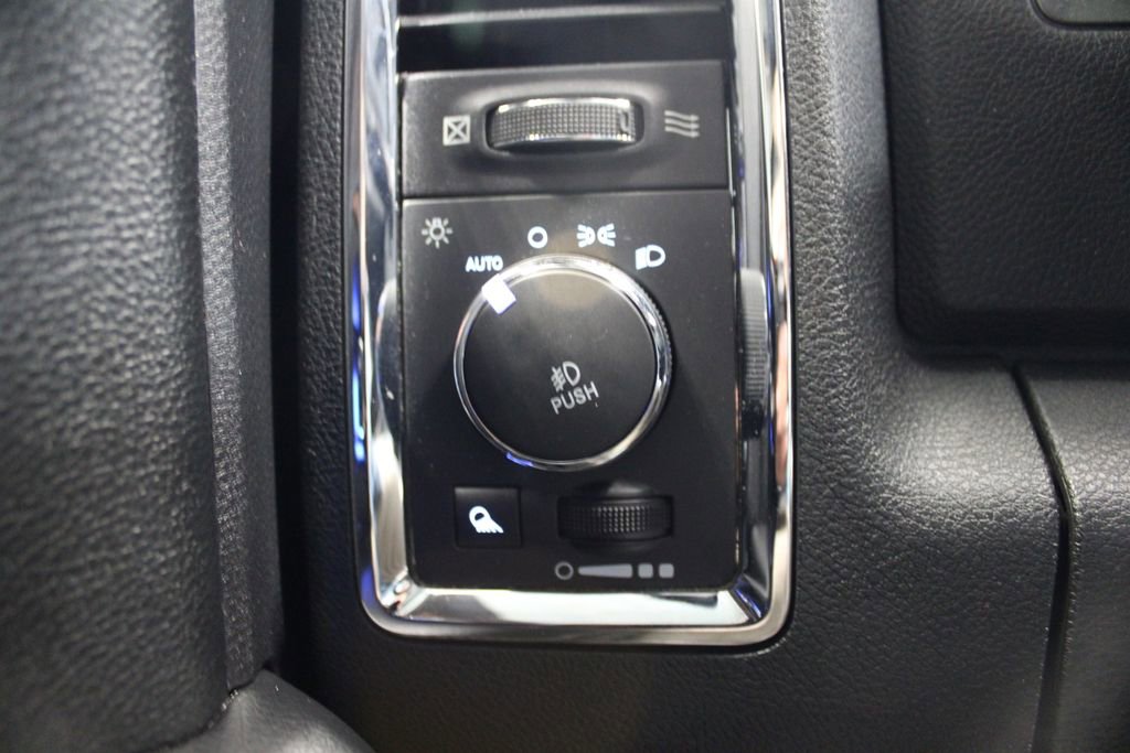 Used 2016 RAM 2500 Laramie image 21