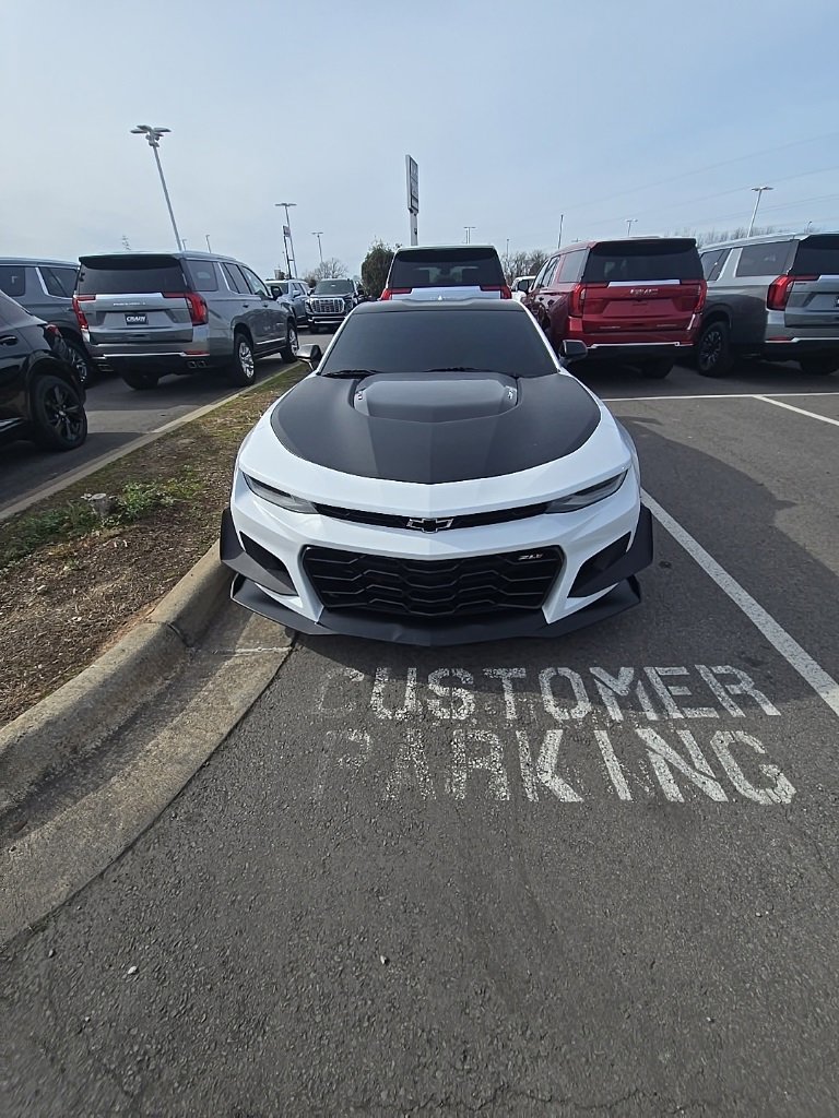 Used 2018 Chevrolet Camaro ZL1 image 7