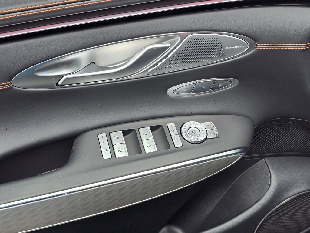 New 2026 Genesis GV70 2.5T Sport Prestige AWD/4WD image 23