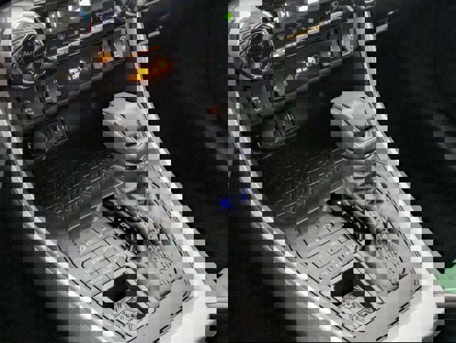 Used 2025 Toyota RAV4 XLE w/ Convenience Package image 9