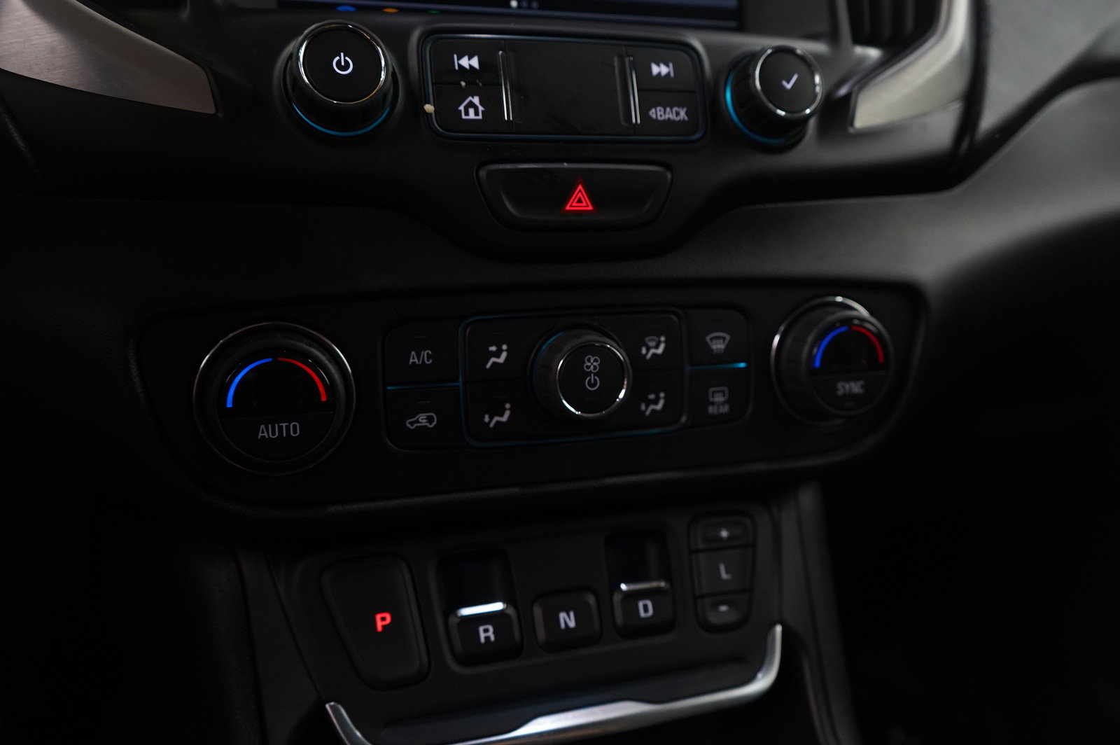 Used 2019 GMC Terrain SLT image 21