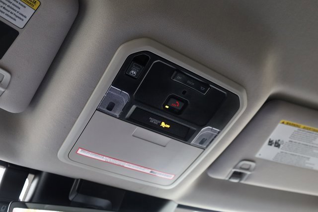 Used 2024 Toyota Tundra Limited image 24