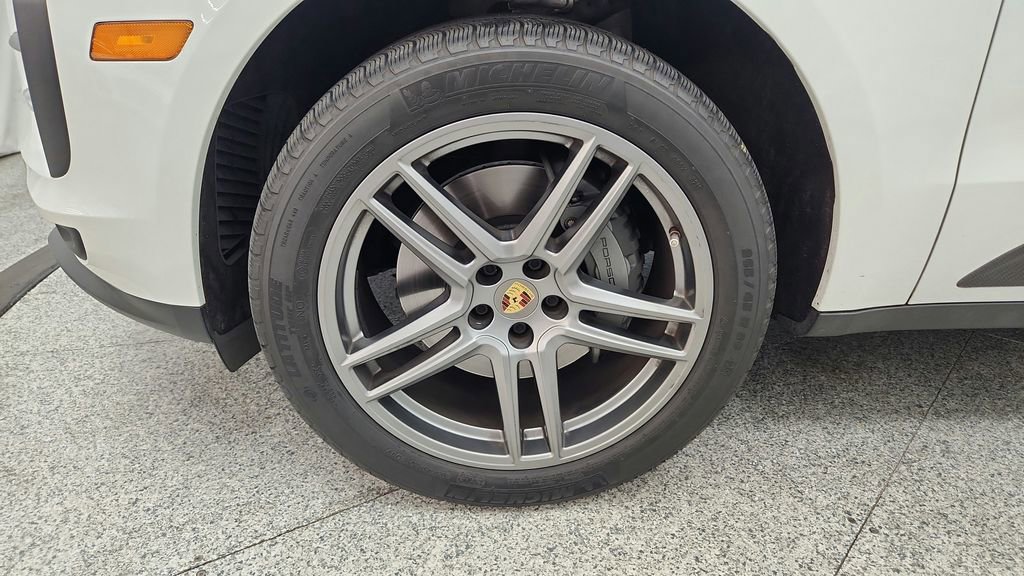 Used 2020 Porsche Macan S AWD/4WD image 14