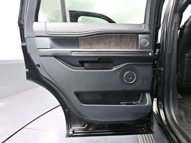 Used 2018 Ford Expedition Limited AWD/4WD image 37