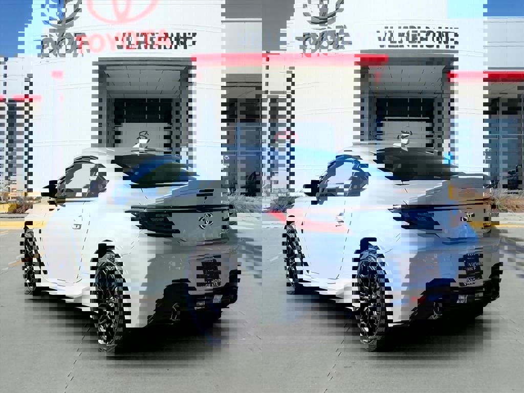 New 2026 Toyota GR86 Premium image 3