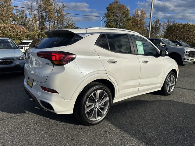 Used 2023 Buick Encore GX Select w/ Sport Touring Package image 5