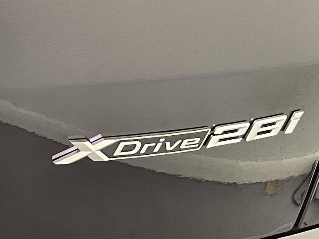 New 2026 BMW X2 xDrive28i w/ Technology Package AWD/4WD image 11