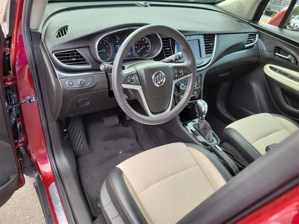 Certified 2022 Buick Encore Preferred w/ Safety Package image 18