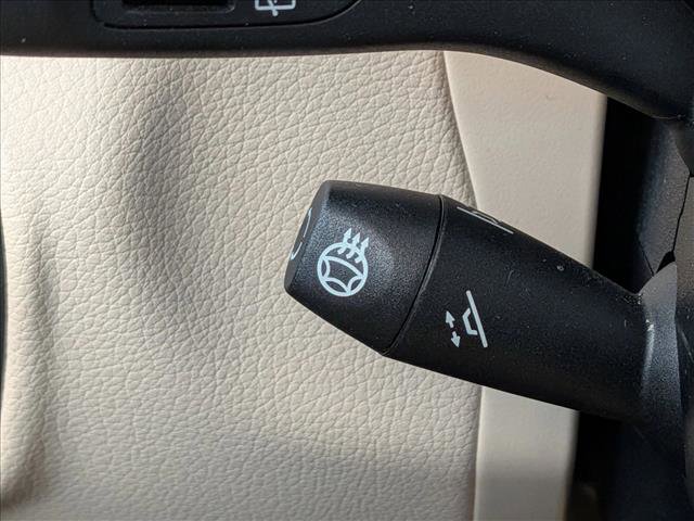 Certified 2022 Mercedes-Benz GLC 300 4MATIC image 16