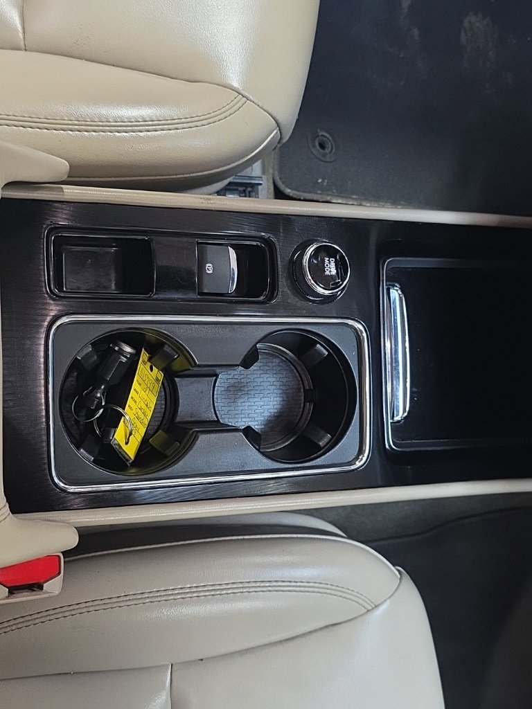 Used 2021 Lincoln Corsair Standard image 25