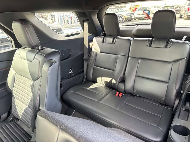 Used 2025 Ford Explorer ST-Line image 19