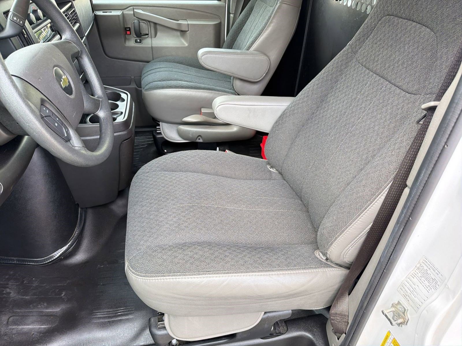 Certified 2024 Chevrolet Express 2500 w/ Driver Convenience Package RWD image 22