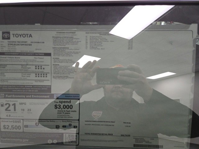 New 2025 Toyota Tacoma TRD Sport image 7