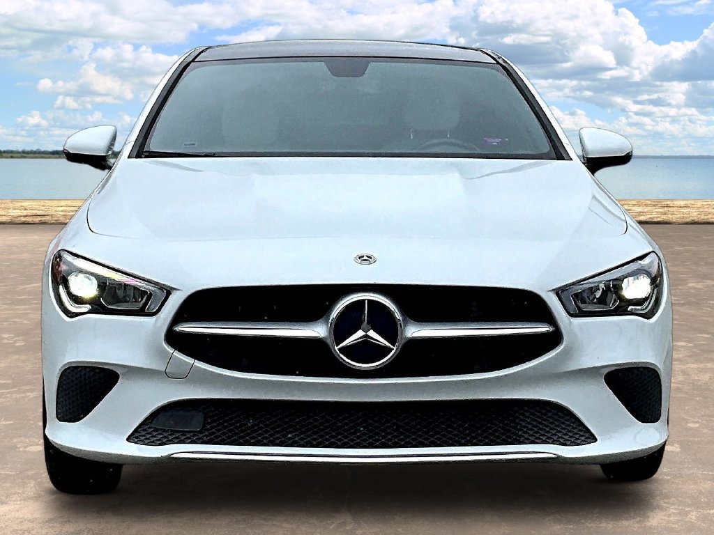 Used 2022 Mercedes-Benz CLA 250 image 2