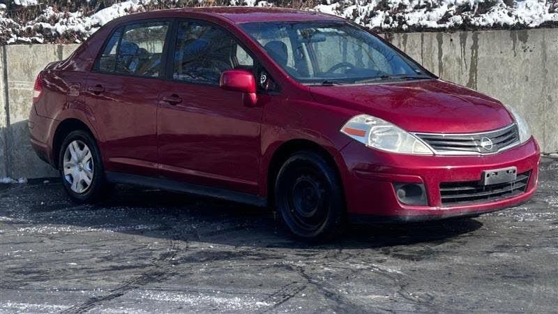 Used 2011 Nissan Versa 1.8 S FWD image 7