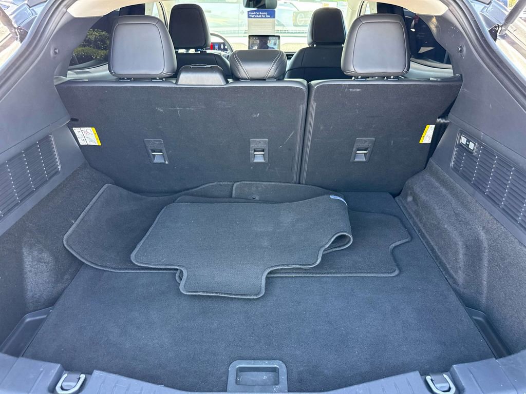 Certified 2023 Ford Mustang Mach-E Select w/ Comfort Package Lite image 9