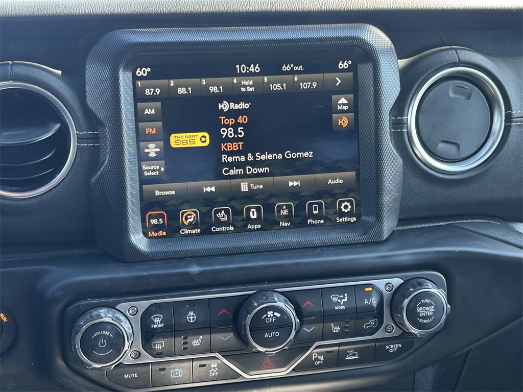 Used 2023 Jeep Wrangler Unlimited Sahara w/ Cold Weather Group image 23