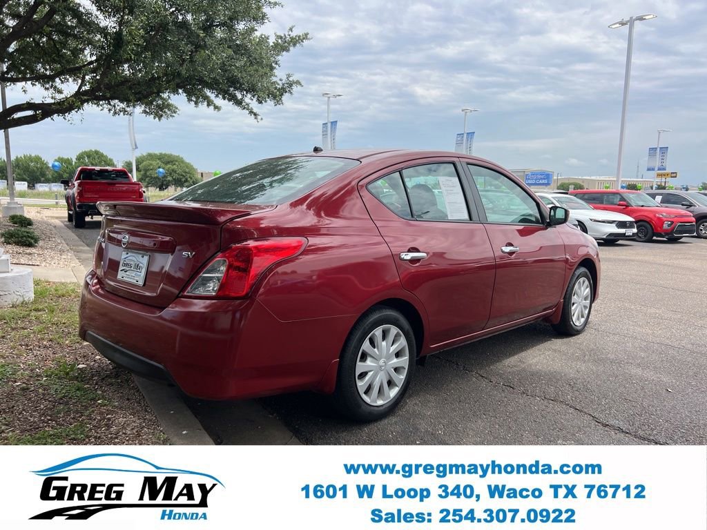 Used 2017 Nissan Versa SV FWD image 7