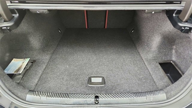 Used 2024 BMW i5 eDrive40i w/ Premium Package image 15