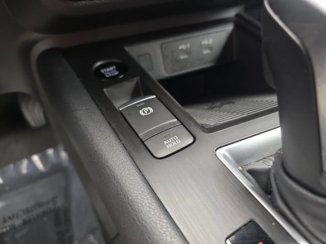 Used 2026 Nissan Kicks SV FWD image 29
