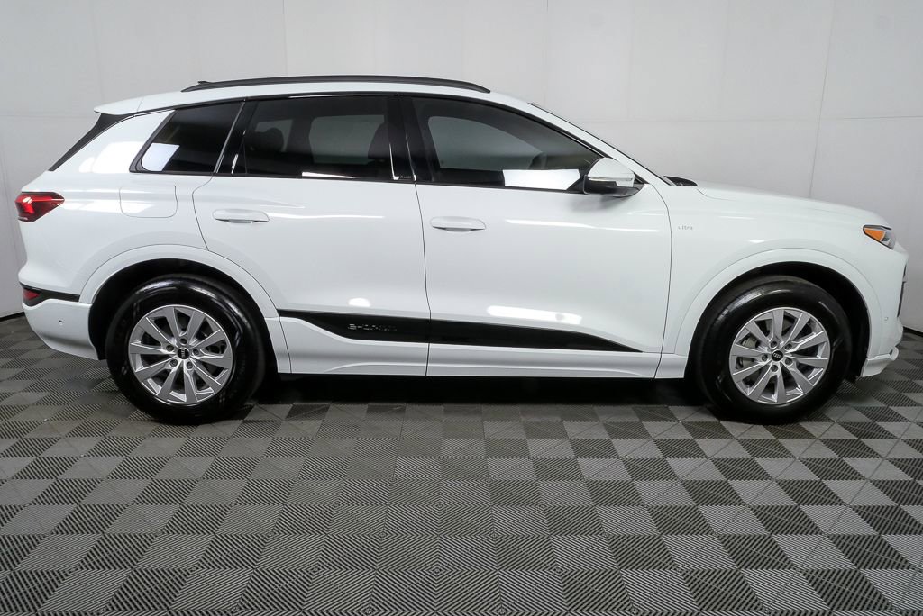 Certified 2025 Audi Q6 e-tron Premium image 2