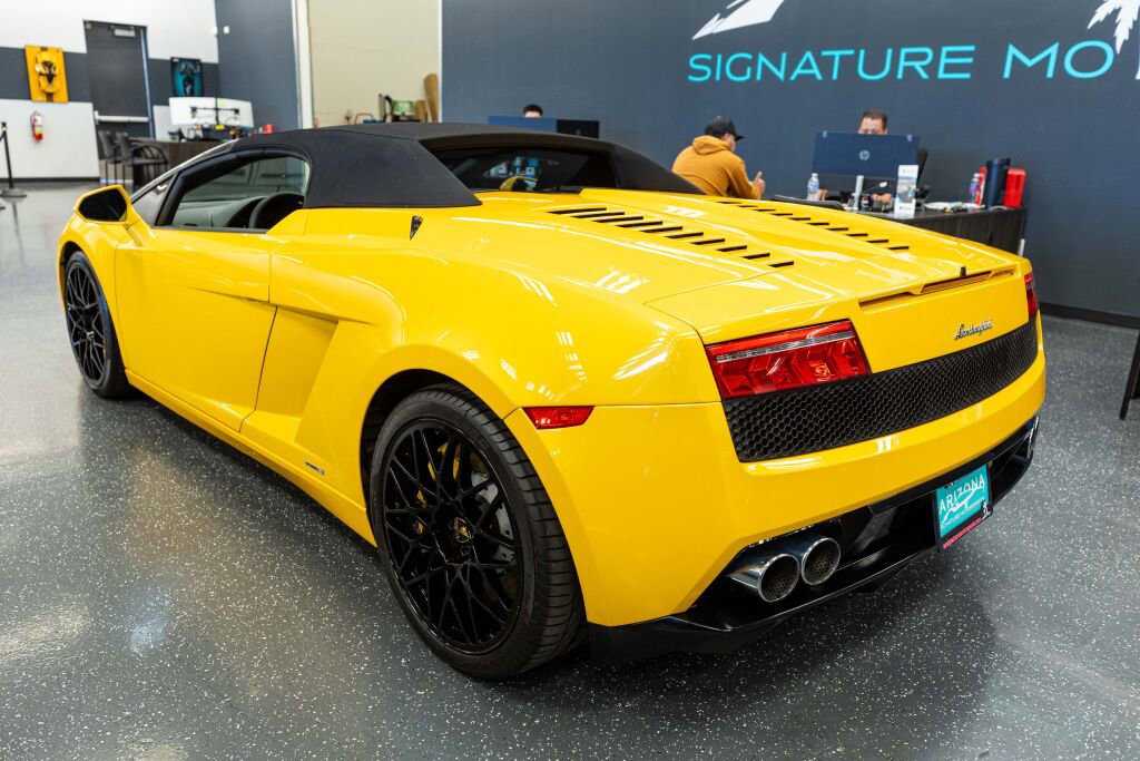 Used 2012 Lamborghini Gallardo LP 560-4 image 8