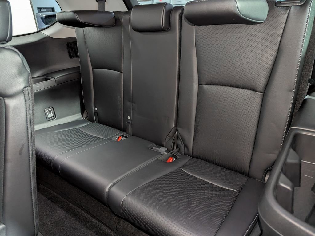 Used 2024 Toyota Grand Highlander Limited image 50