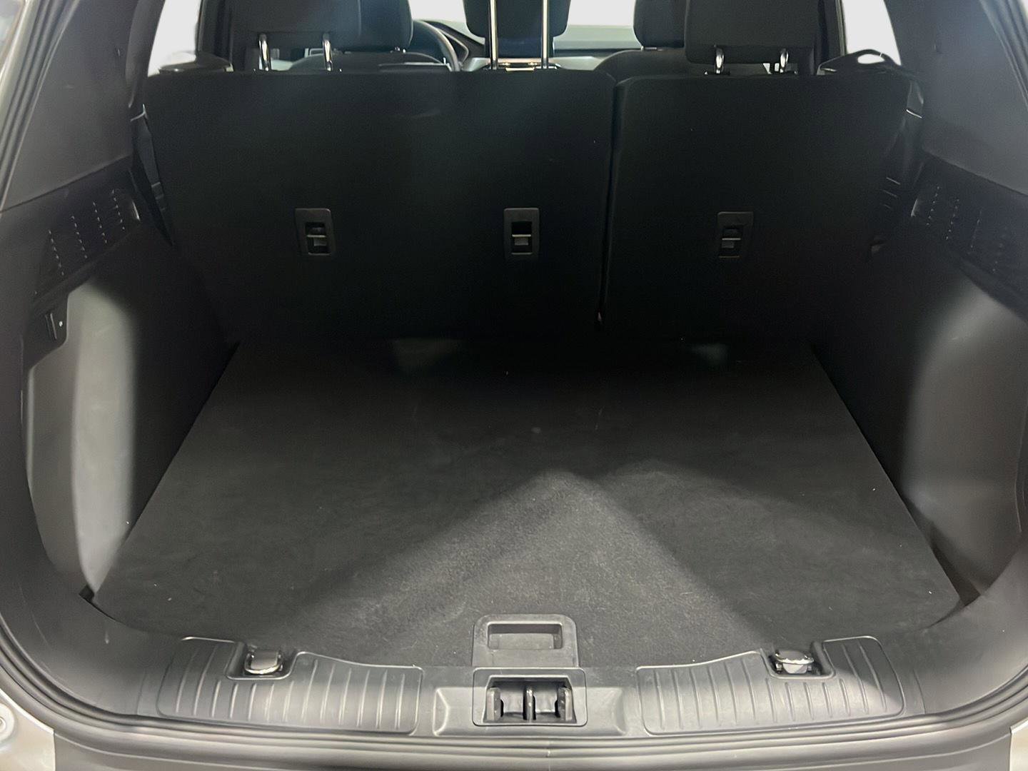 Used 2023 Ford Escape Active image 9