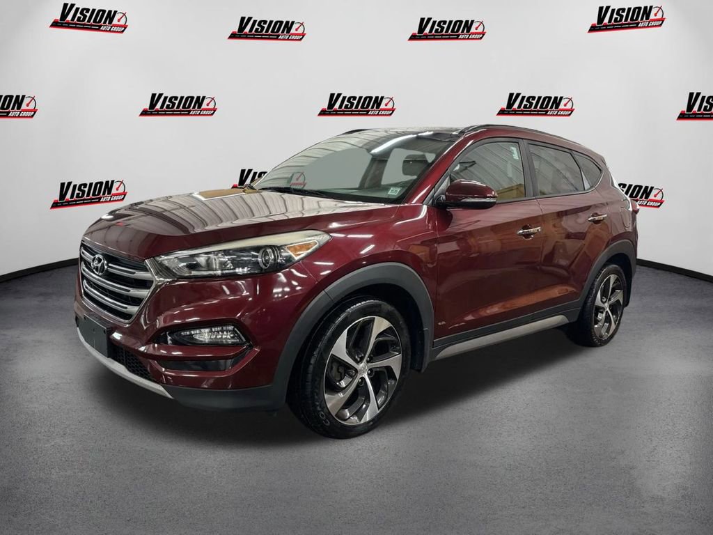 Used 2017 Hyundai Tucson Limited w/ Limited Ultimate Package 03