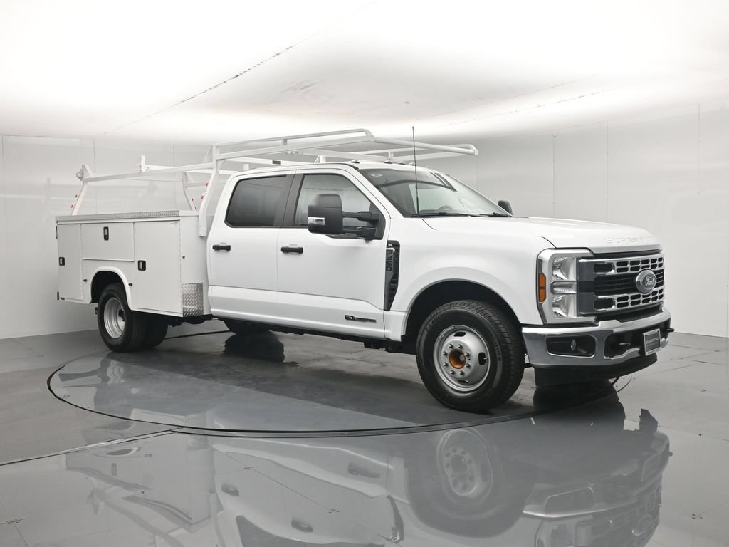 New 2026 Ford F350 XL w/ XL Chrome Package RWD image 30