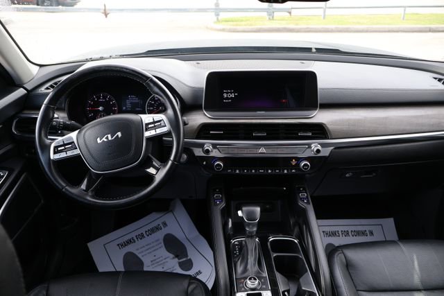 Used 2022 Kia Telluride EX w/ EX Premium Package image 13
