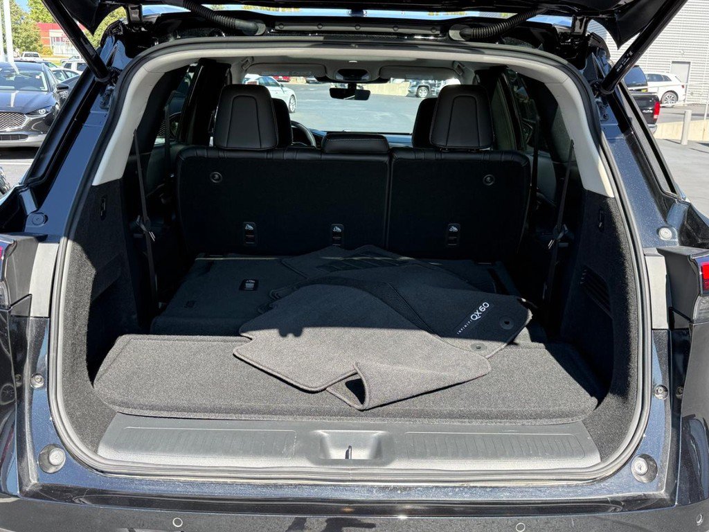 Used 2026 INFINITI QX60 Luxe w/ Cargo Package AWD/4WD image 4