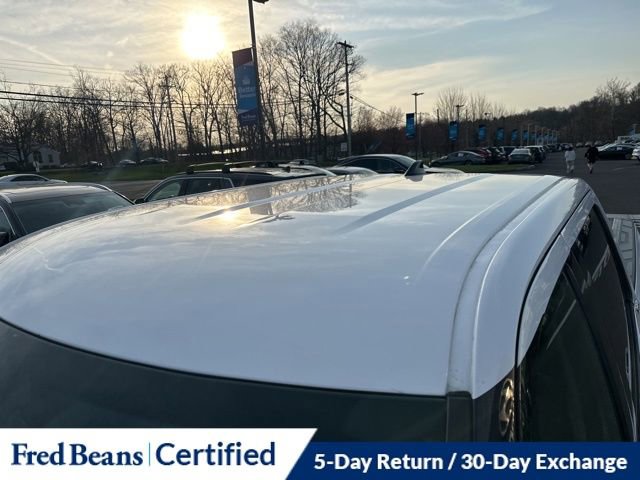 Used 2022 Toyota Tundra SR5 w/ SR5 Premium Package image 4