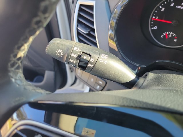 Used 2023 Kia Seltos S FWD image 26