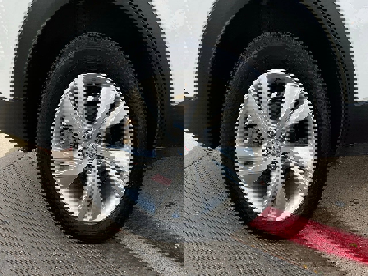 Used 2025 Buick Encore GX Preferred image 9