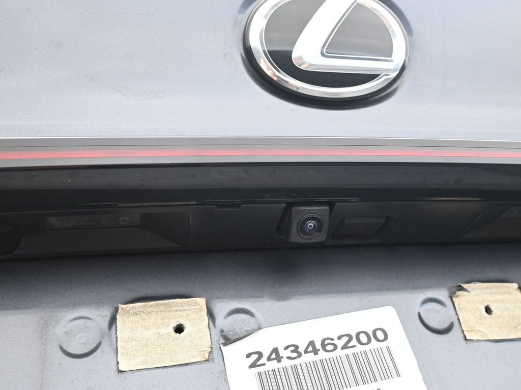 Used 2024 Lexus IS 500 image 41