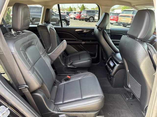 Certified 2024 Lincoln Aviator Reserve w/ Equipment Group 201A image 24