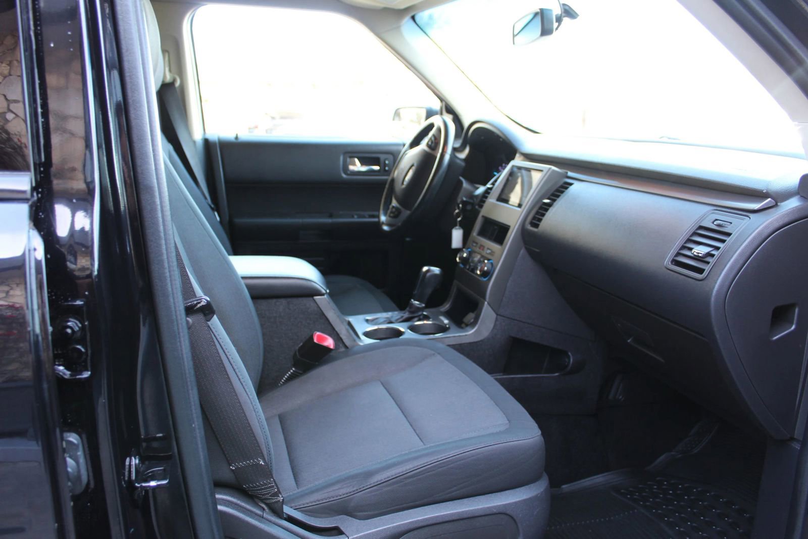 Used 2019 Ford Flex SE image 10